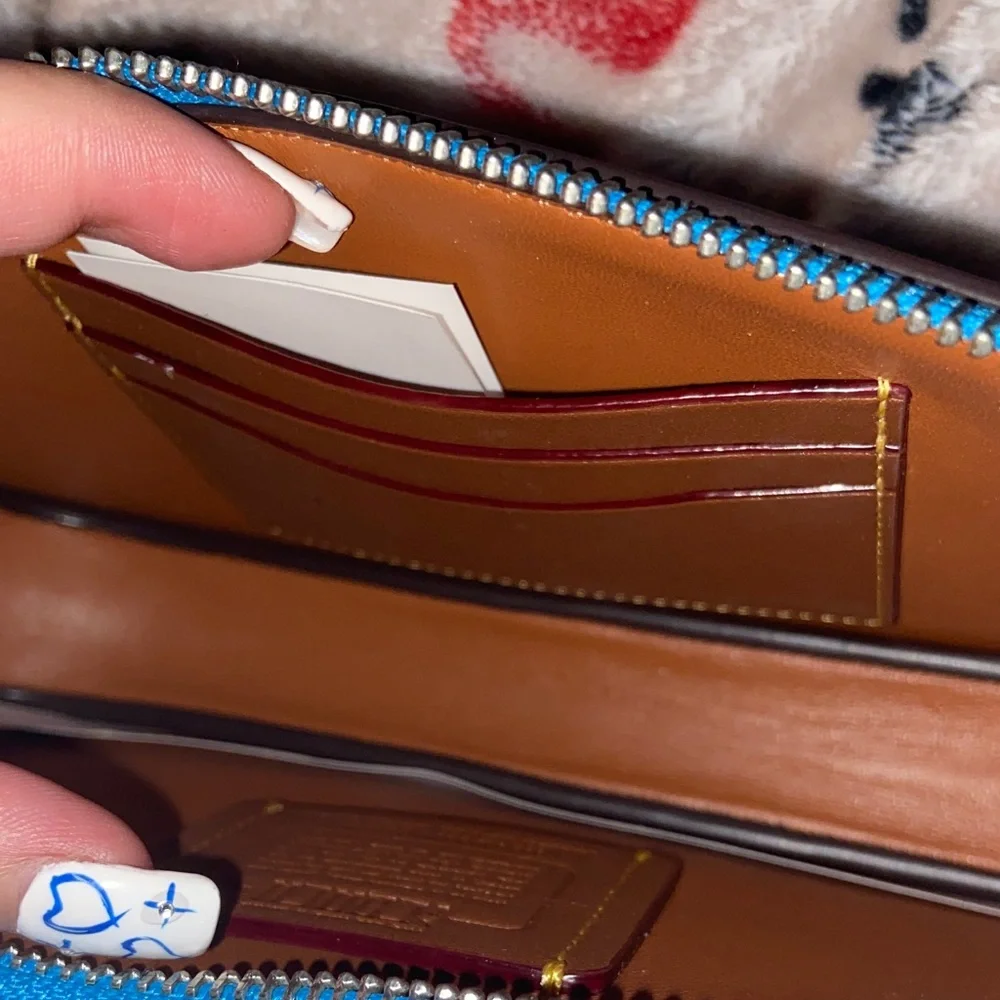 Coach Vibrant Blue Shoulder Bag - Picture 3 of 3